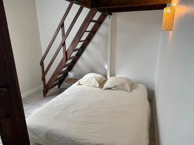 Oullins T3 Cosy 70M2 - 6 Pers 2 Chambre - 2 Mezzanines Metro & Centre A Pied France