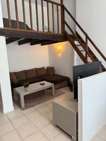 Oullins T3 Cosy 70M2 - 6 Pers 2 Chambre - 2 Mezzanines Metro & Centre A Pied France